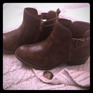 Brown Jellypop booties
